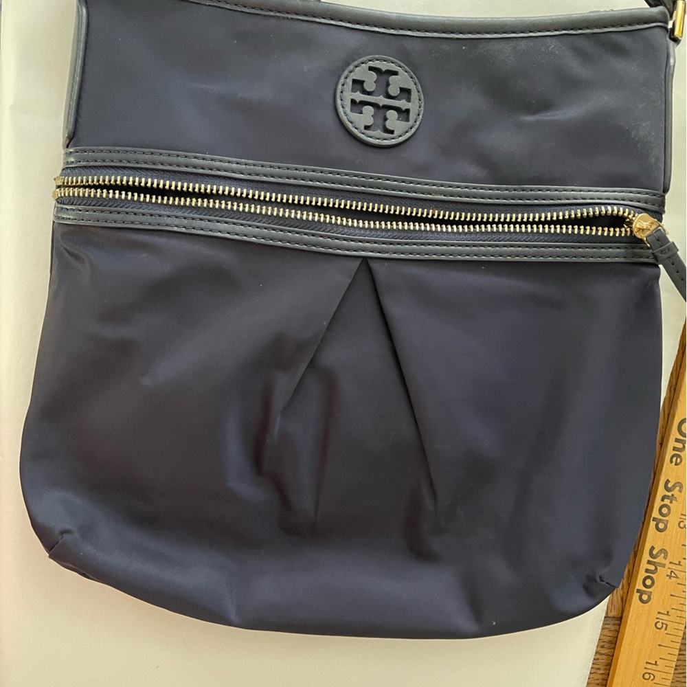 Navy blue Tory Burch crossbody